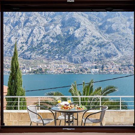 Apartments Barbara Kotor Extérieur photo