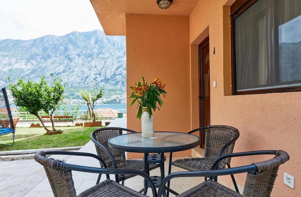 Apartments Barbara Kotor Extérieur photo