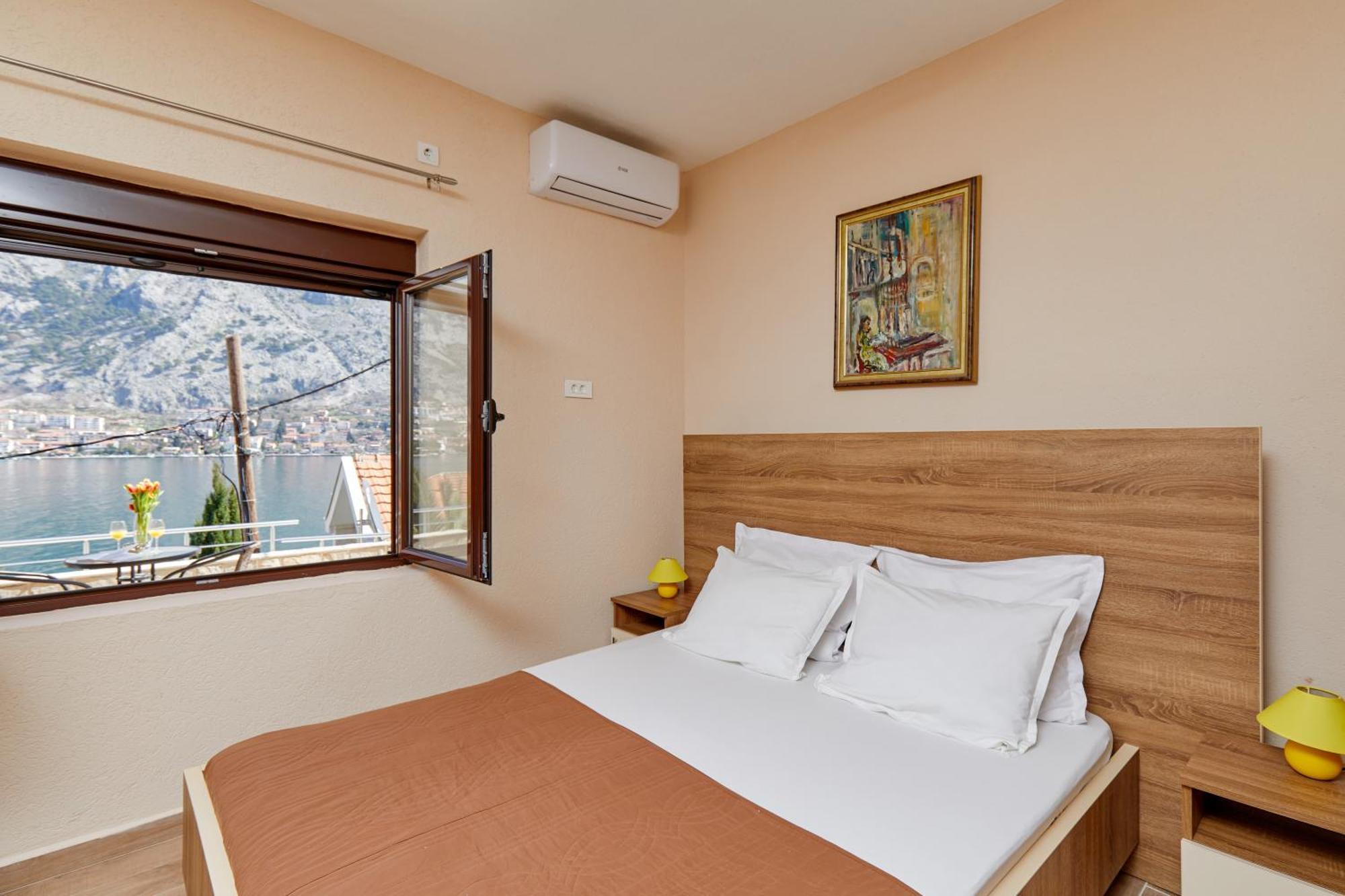 Apartments Barbara Kotor Extérieur photo