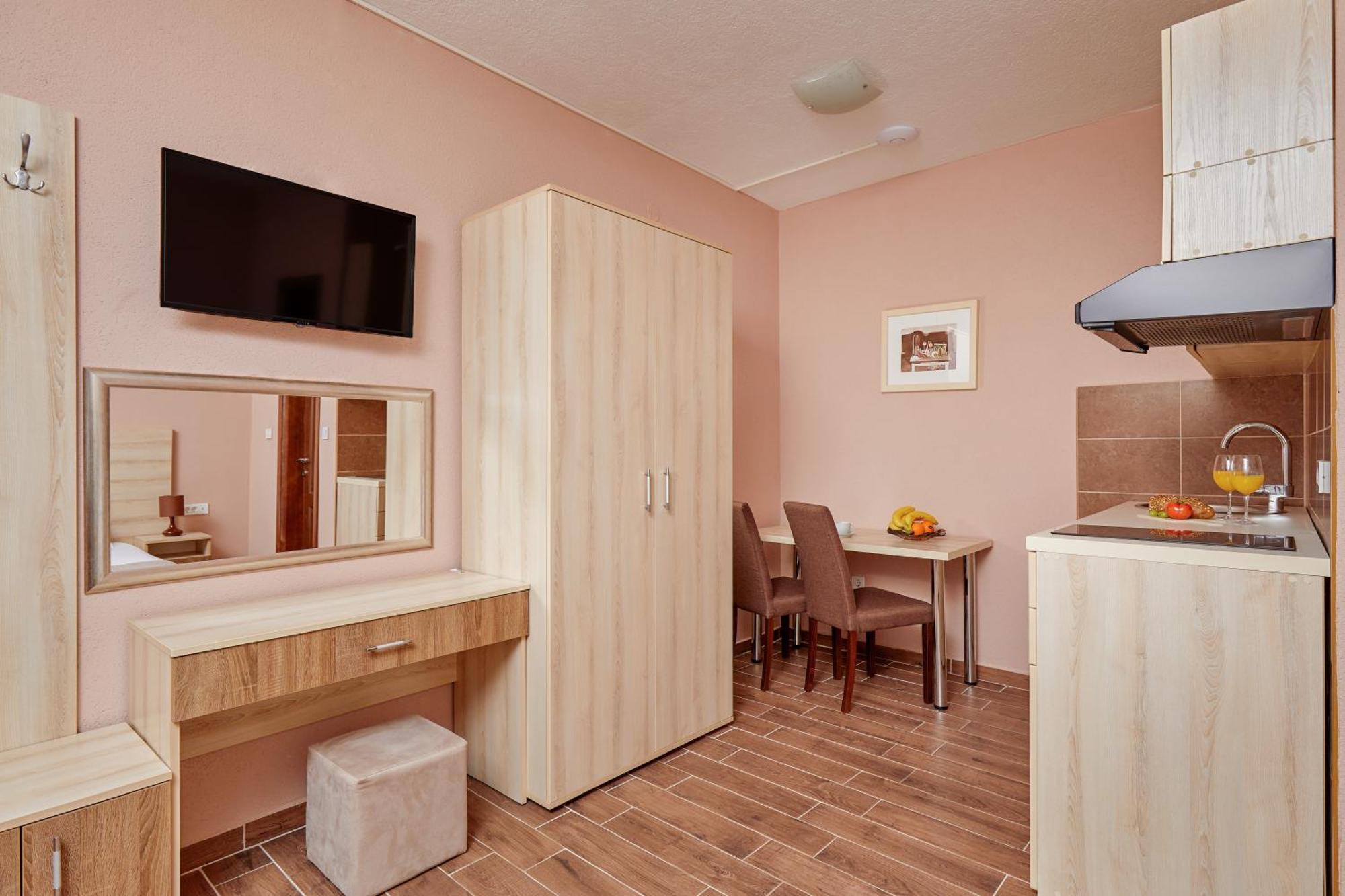 Apartments Barbara Kotor Extérieur photo