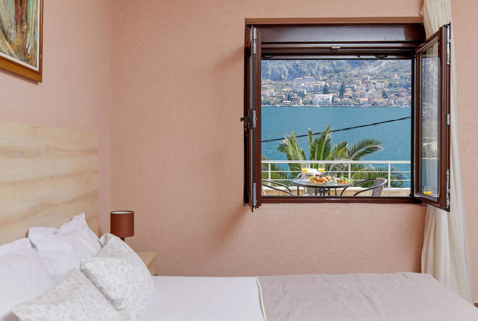 Apartments Barbara Kotor Extérieur photo