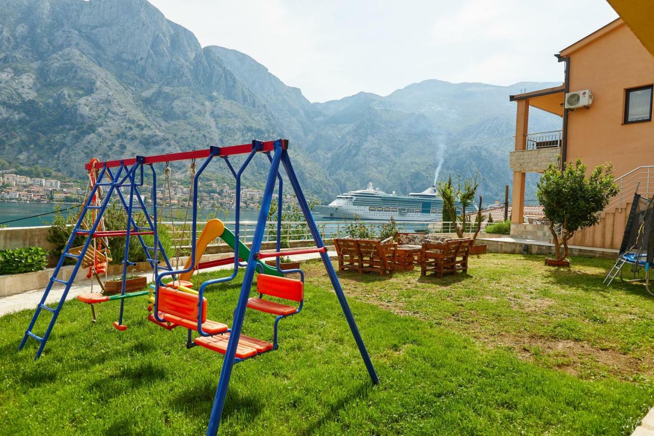 Apartments Barbara Kotor Extérieur photo