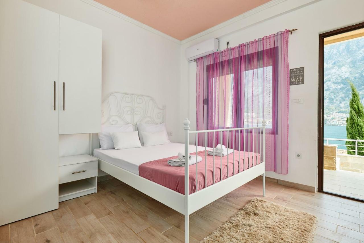 Apartments Barbara Kotor Extérieur photo